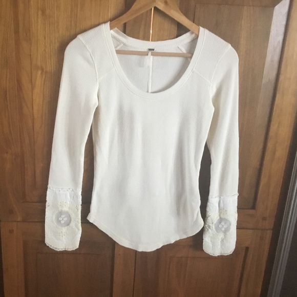 Layering Top - Picture 1 of 2